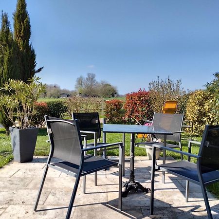 Le Pigeonnier Villa Chouzy-sur-Cisse Exteriör bild